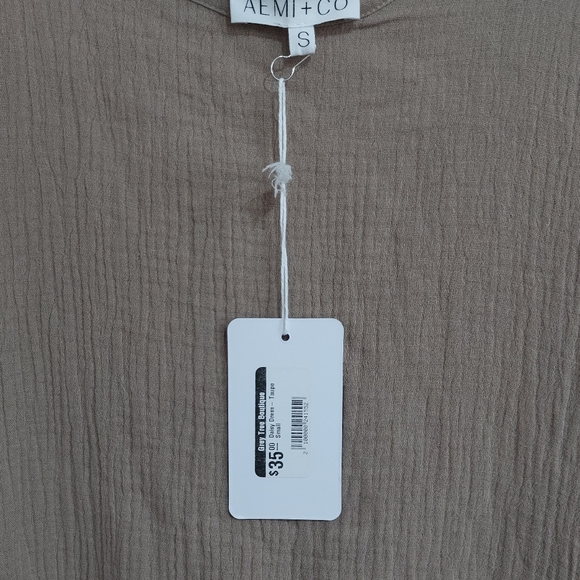 Aemi + Co Daisy Sleeveless Midi Dress with Pockets in Taupe - Picture 7 of 9